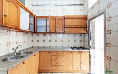 Kitchen of Single-family semi-detached for sale in  Almería Capital