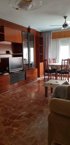 Piso en Alquiler en Calle Antonio Gotor en Parque Sur