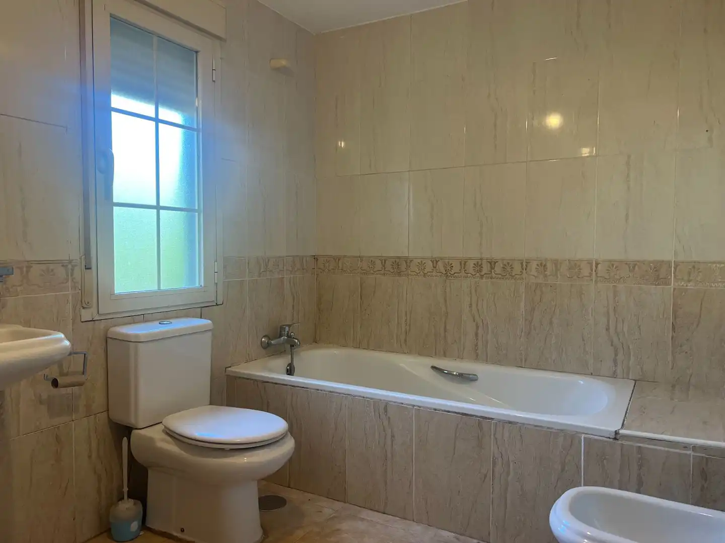 Bathroom of Houses for sale in Valdemorillo  with Private garden and Terrace