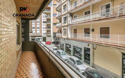 Exterior view of Flat for sale in  Granada Capital  with Terrace