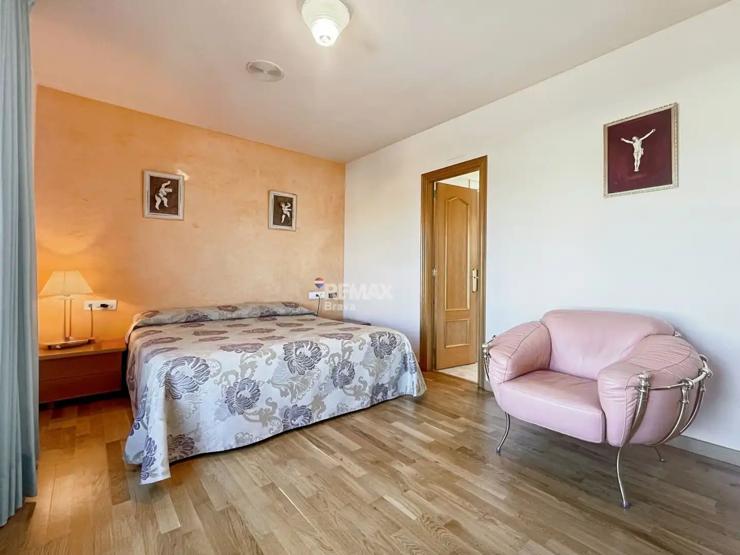 Dormitori de Casa o xalet en venda en Roses amb Aire condicionat, Calefacció i Jardí privat