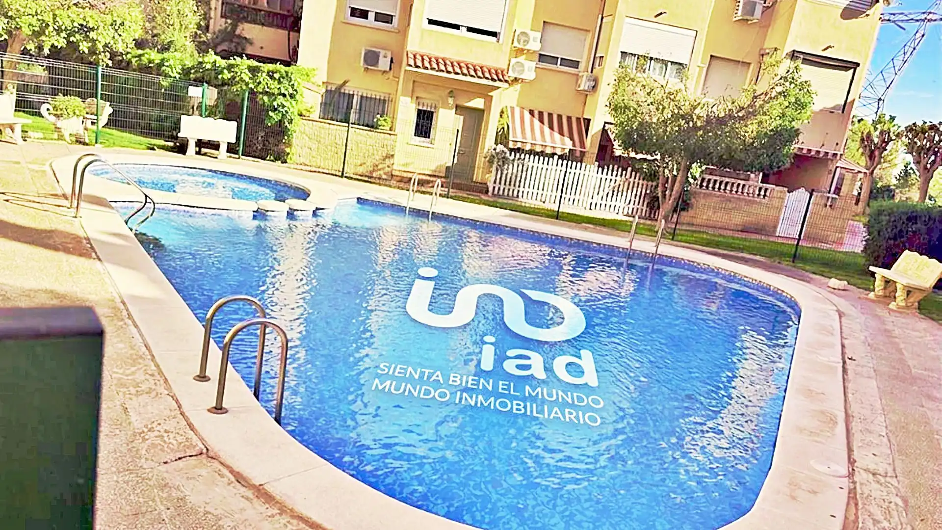 Casa aparellada amb piscina en venda a Norte, imagen 36