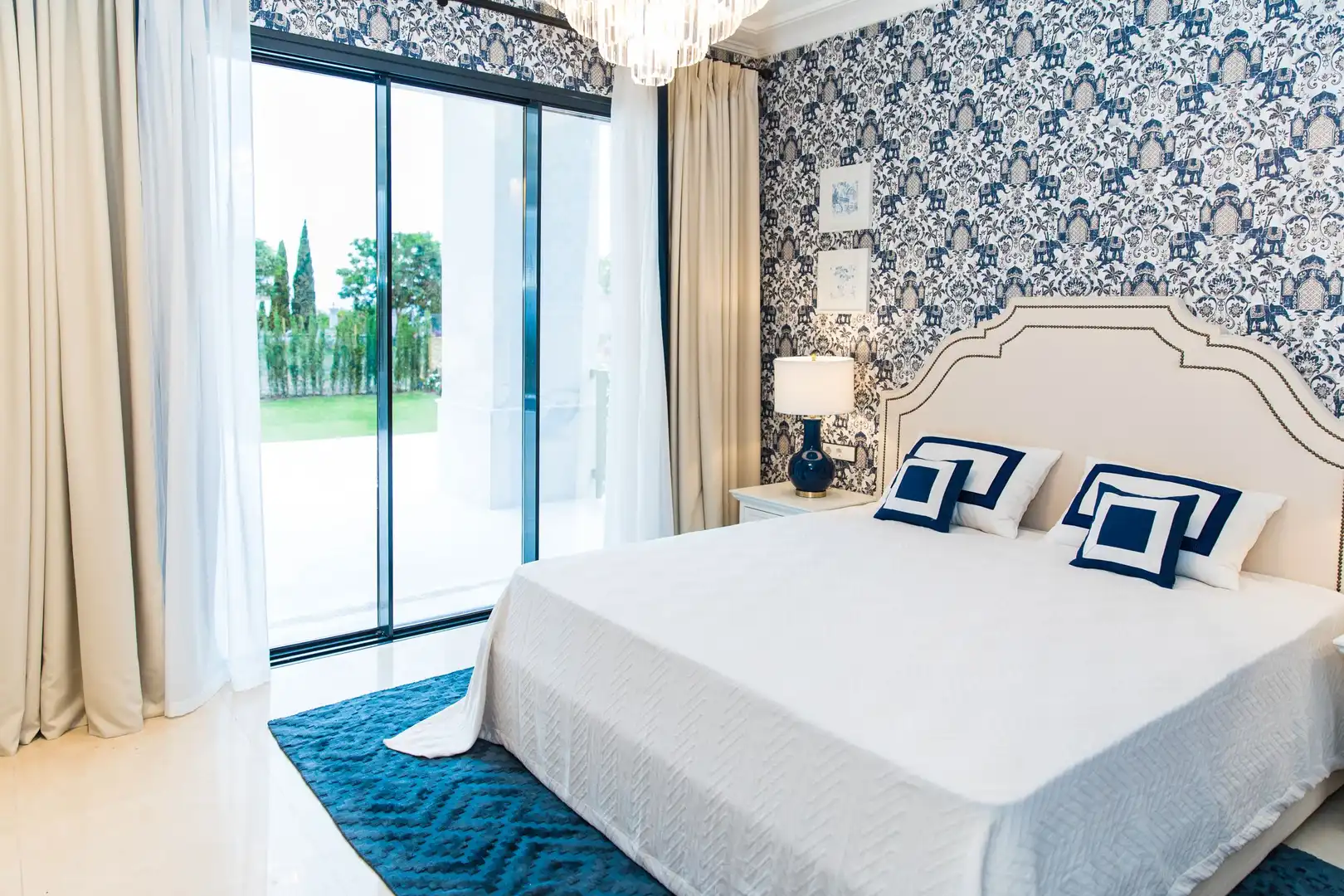 Habitación de Casa o chalet en venta en Benahavís con Aire acondicionado, Calefacción y Jardín privado