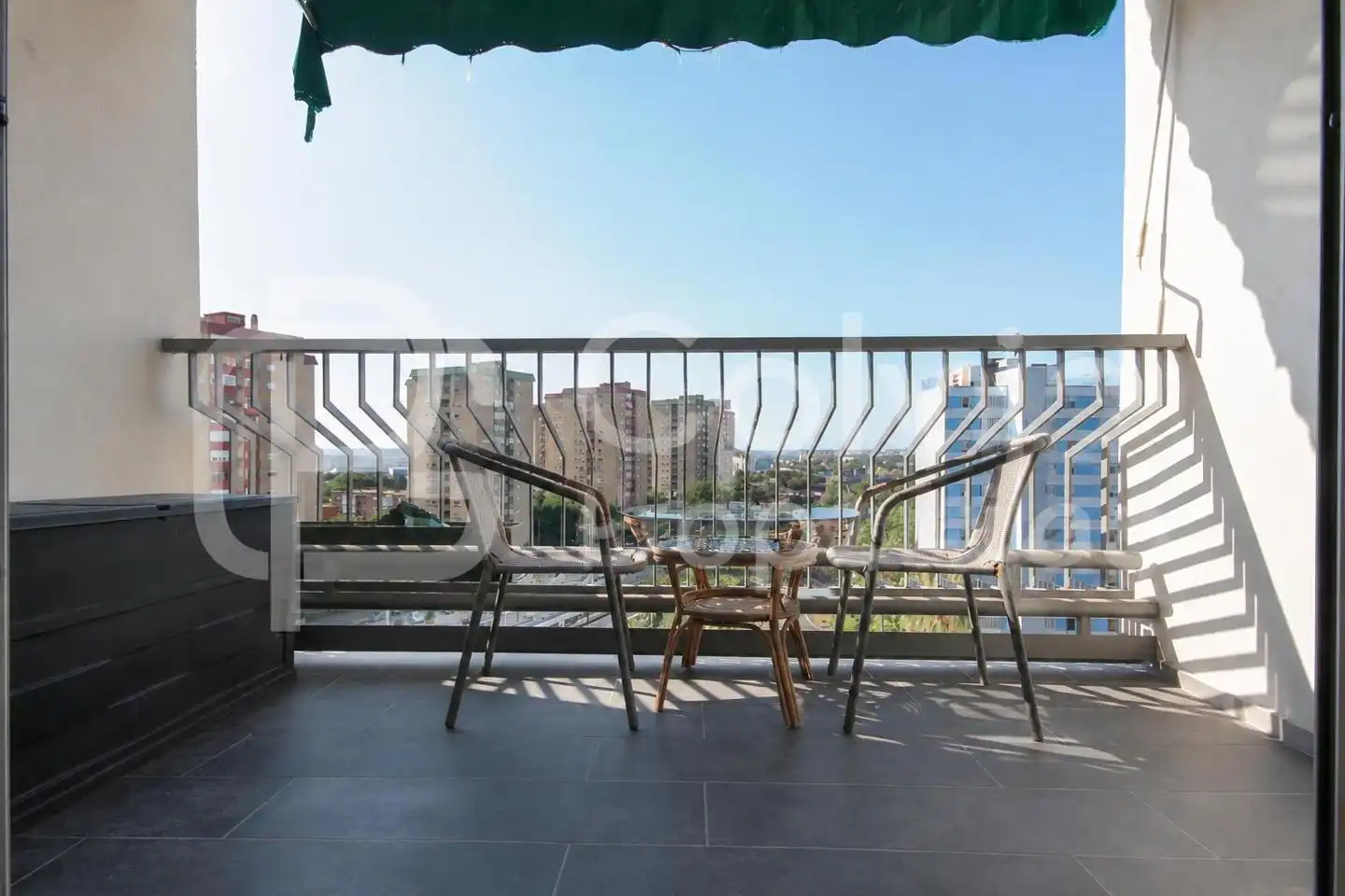 Terrace of Flat for sale in L'Hospitalet de Llobregat  with Parquet flooring and Balcony