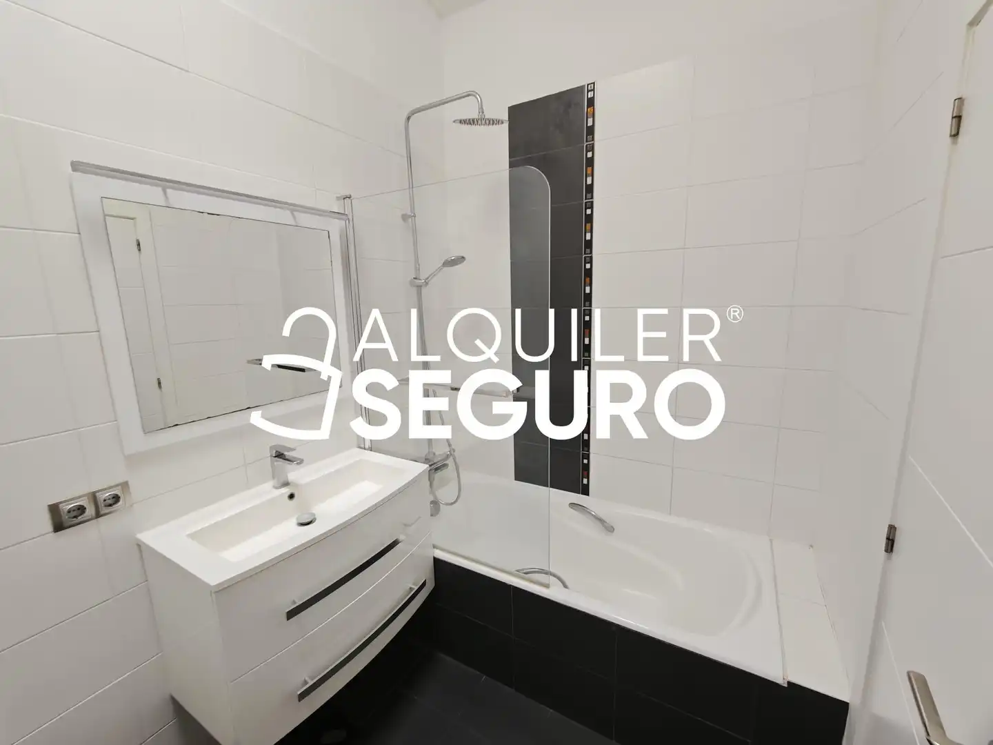 Bathroom of Houses for rent in  Palma de Mallorca  with Heating, Terrace and Furnished