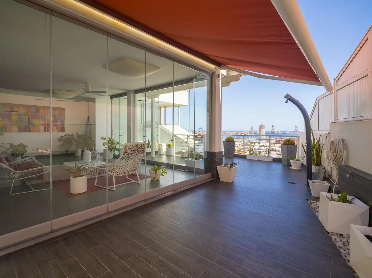 Terrassa de Casa adosada en venda en Las Palmas de Gran Canaria amb Jardí privat, Terrassa i Traster