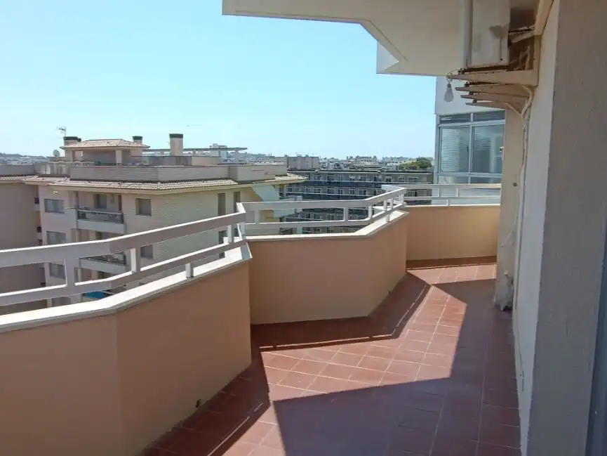 Piso con ascensor en venta en Carrer del Cèsar 3