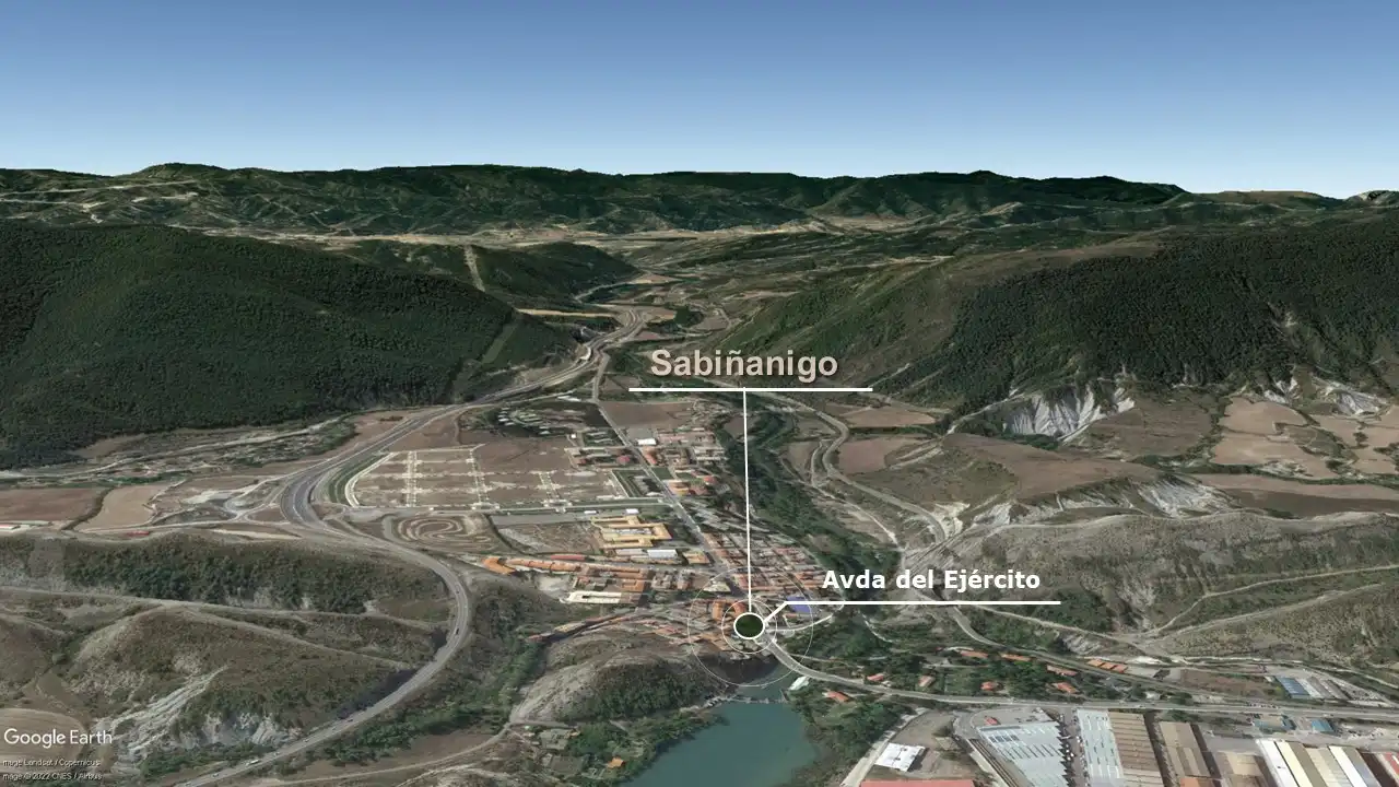 Terreni e lotti in vendita a Avda del Ejército, imagen 4