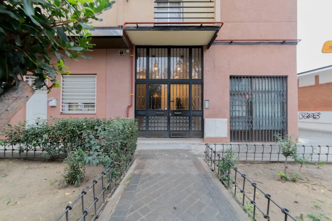 Exterior view of Flat for rent in Hortaleza