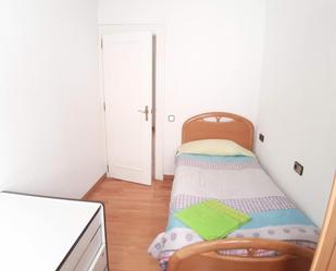 Bedroom of Apartment to share in  Murcia Capital