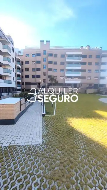 Parkplatz von Wohnung zur Miete in Valdemoro mit Heizung, Terrasse und Abstellraum
