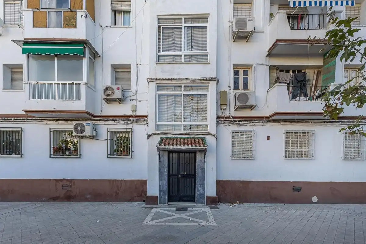 Exterior view of Flat for sale in Granada