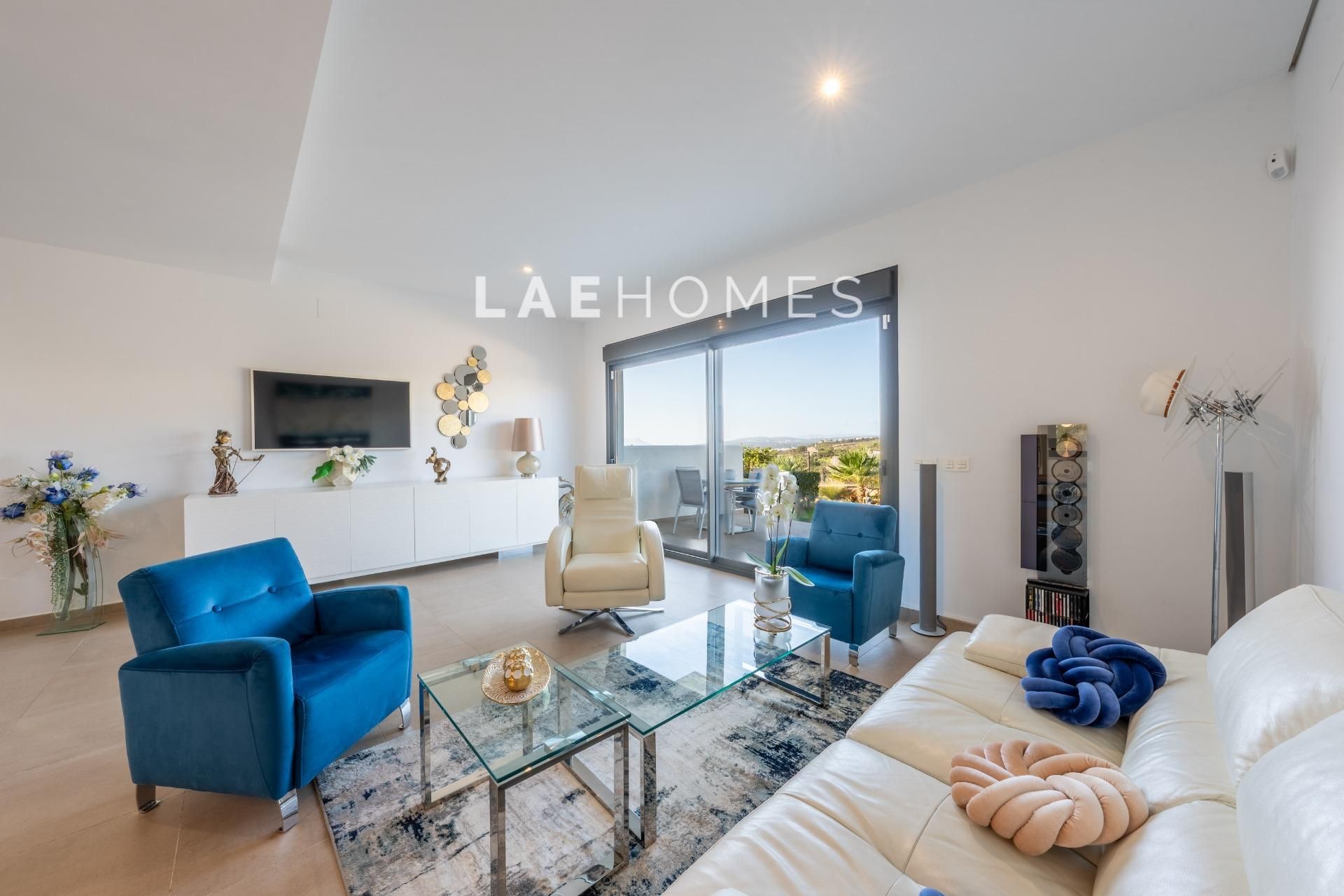 Living room of Single-family semi-detached for sale in Manilva  with Air Conditioner, Private garden and Terrace