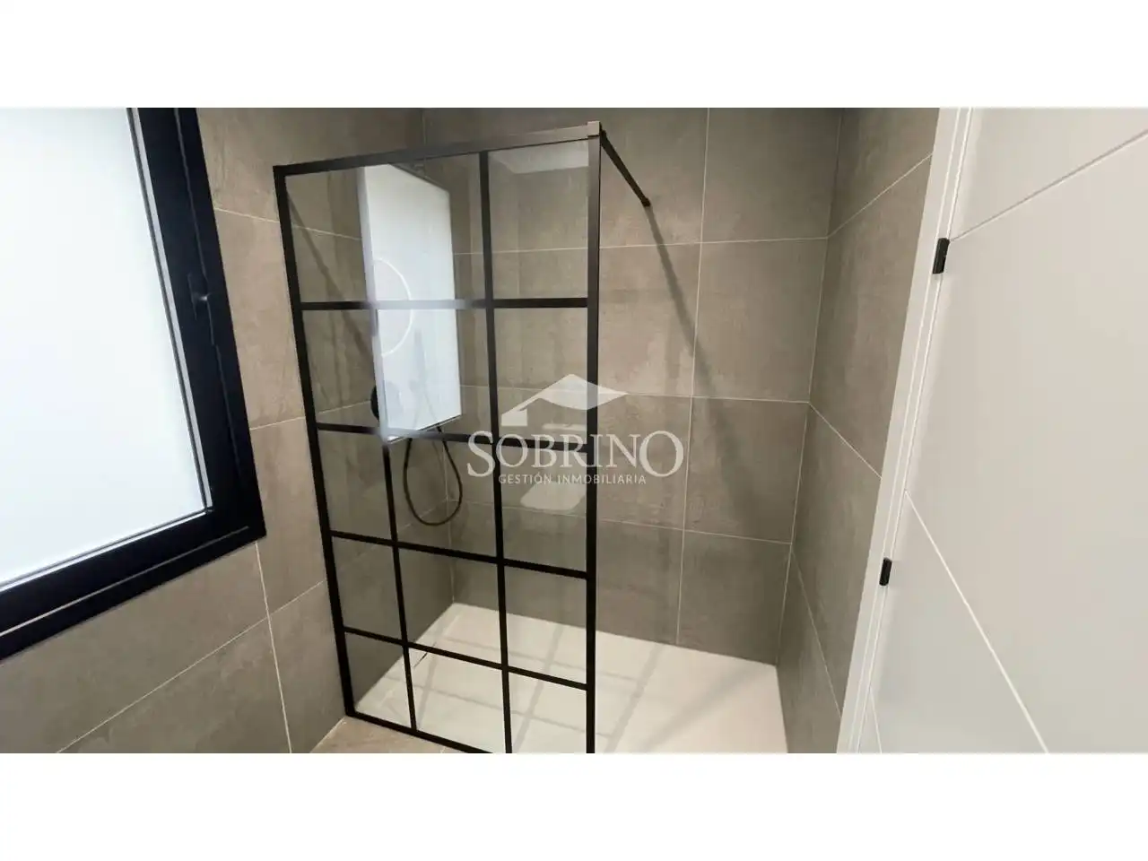 Bathroom of Houses for sale in Llanes  with Heating, Private garden and Terrace