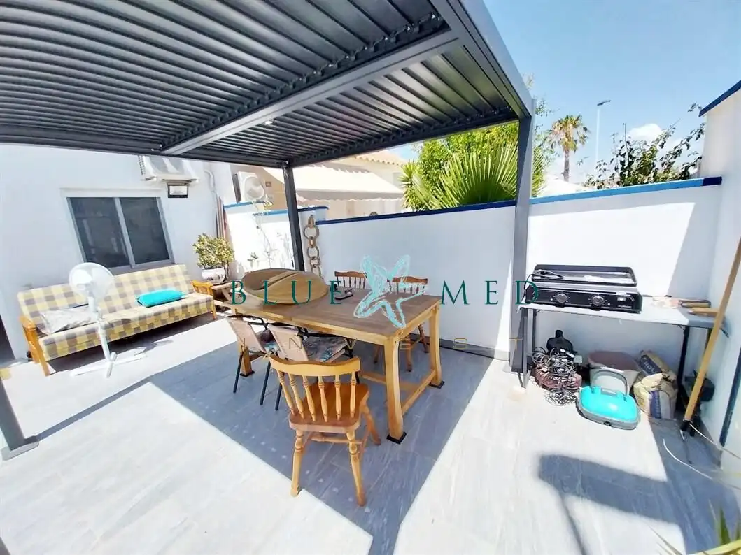 Terrassa de Casa o xalet en venda en Mazarrón amb Aire condicionat, Terrassa i Piscina