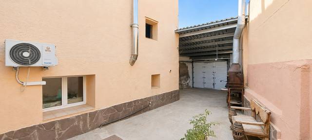 Casa-chalet en Venta en Tierz