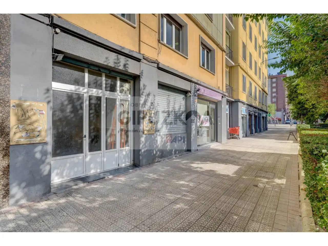 Exterior view of Commercial properties for rent in Deusto