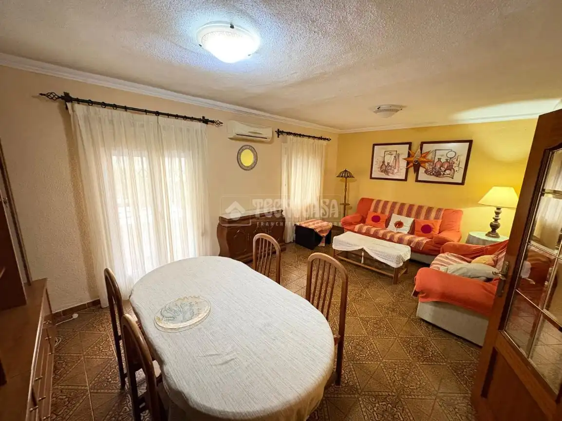 Sala de estar de Piso en venta en Alicante / Alacant