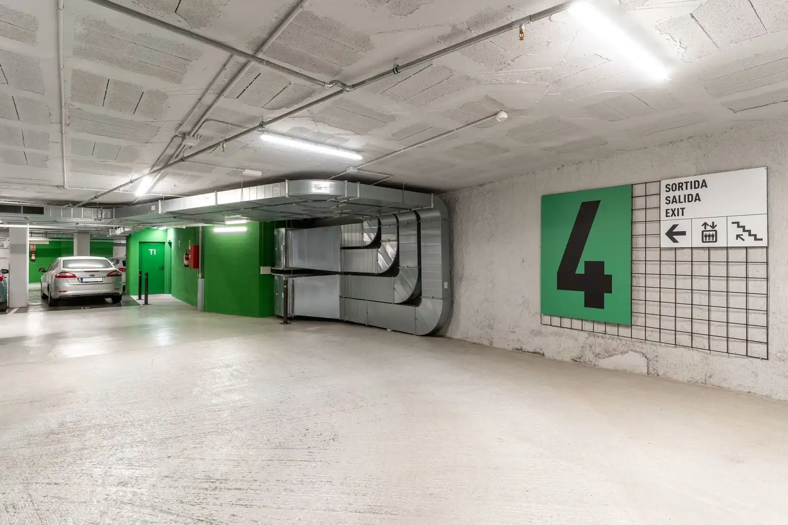 Parkplatz von Garage zur Miete in Barcelona