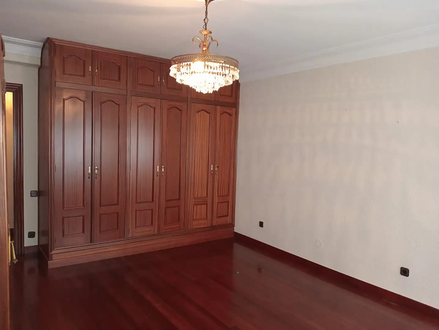 Habitación de Piso en venta en Torrelavega  con Calefacción y Parquet