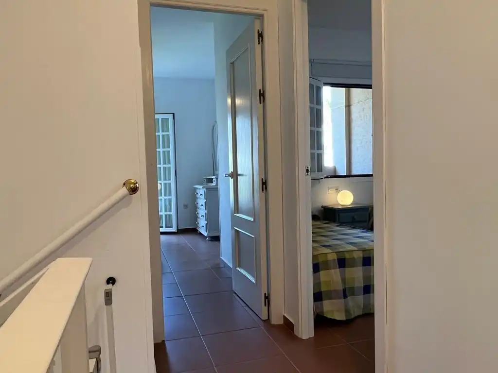 Apartamento de alquiler en Rota con Jardín privado, Terraza y Amueblado