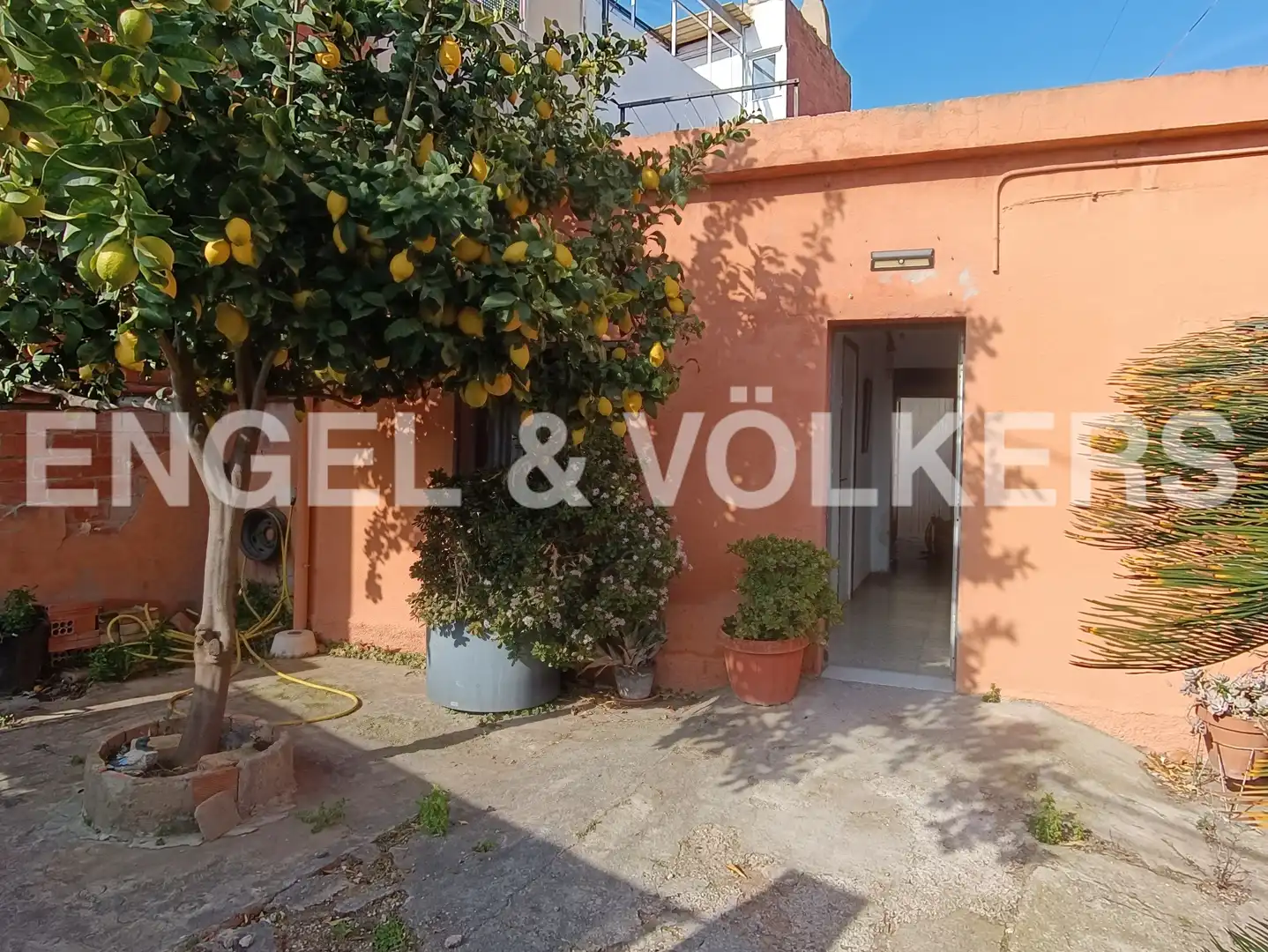 Exterior view of Residential for sale in Badalona
