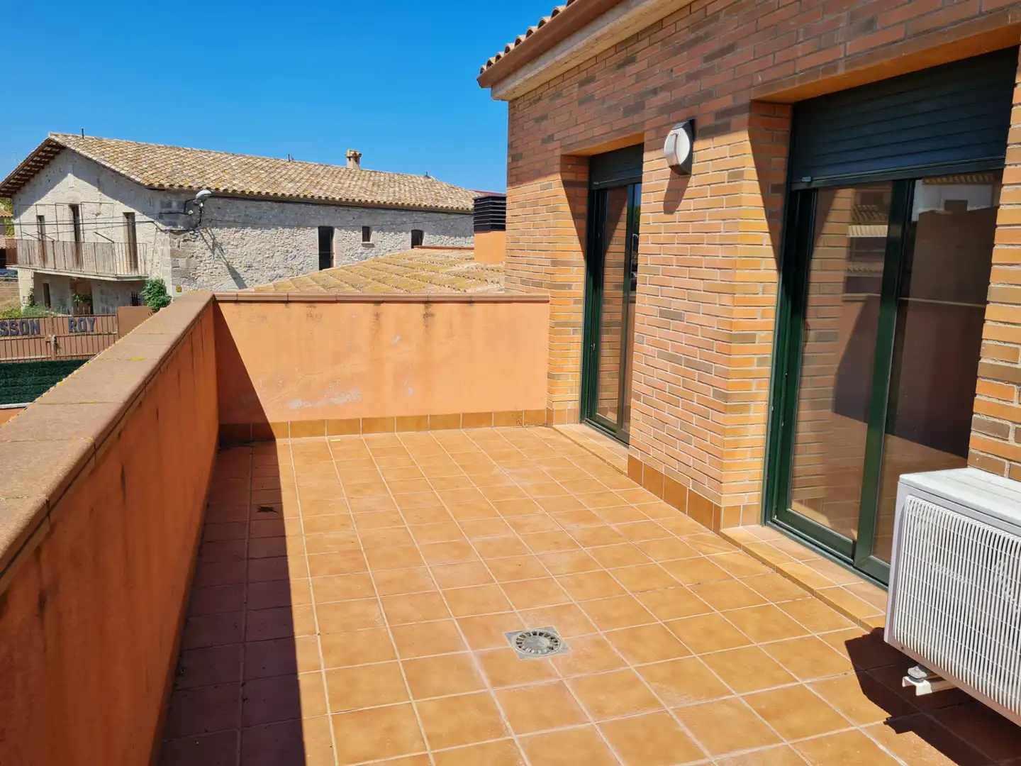 Terrace of Detached homes for rent in Fortià  with Air Conditioner, Heating and Private garden