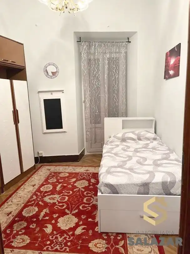 Flat with terrace to rent in Barrenkale, imagen 11