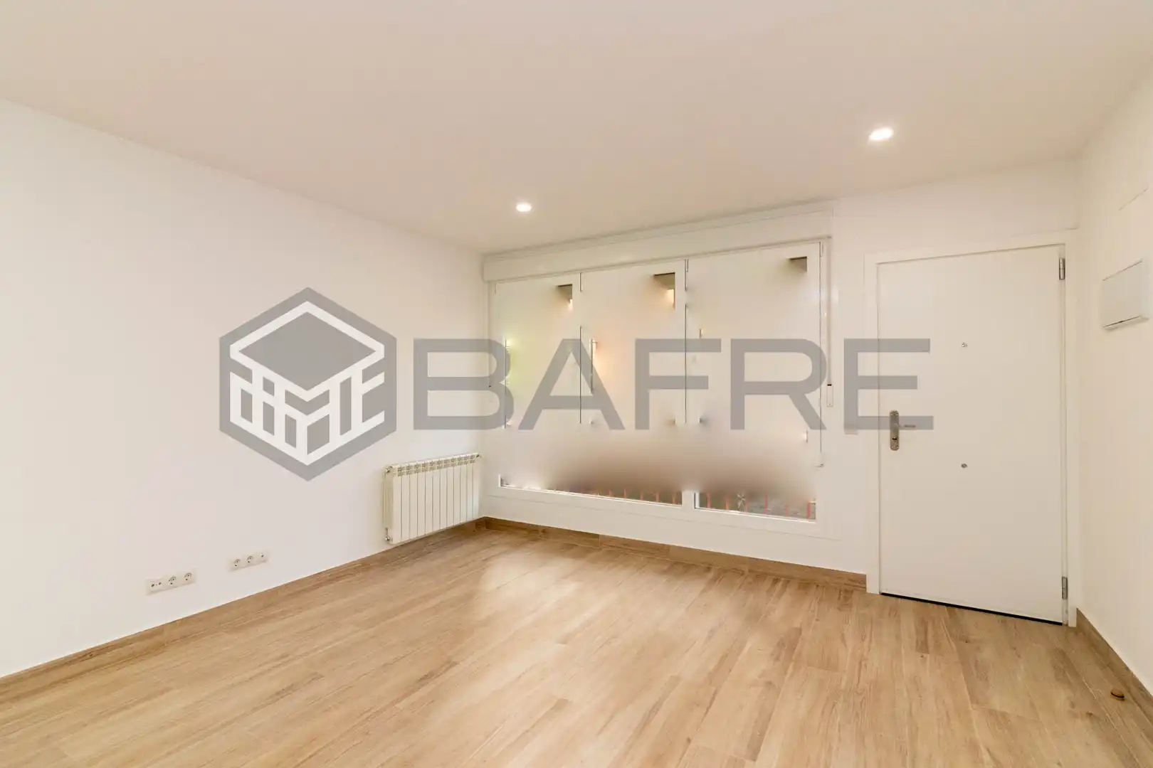Piso en venta en Madrid con Calefacción
