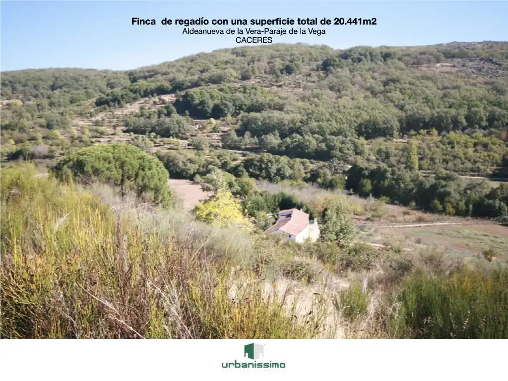 Country homes for sale in Aldeanueva de la Vera  with Private garden and Swimming Pool