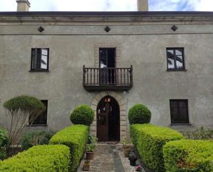 Vista exterior de Finca rústica en venda en El Franco  amb Calefacció