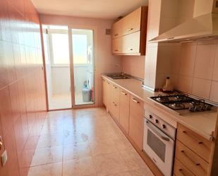 Cuina de Apartament en venda en Totana amb Aire condicionat i Terrassa