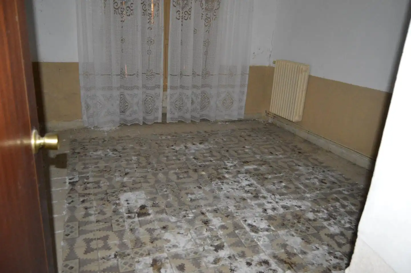 Habitación de Finca rústica en venta en Almendros con Calefacción