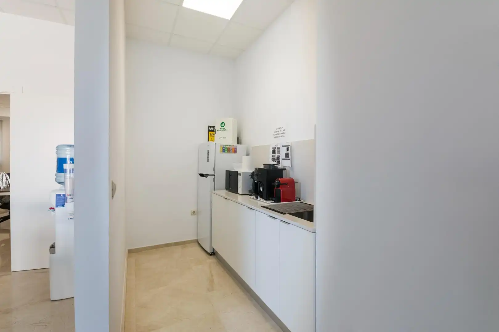 Cocina de Oficina de alquiler en Gandia con Aire acondicionado, Calefacción y Terraza
