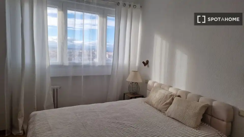 Habitación en Cuatro Caminos - Azca