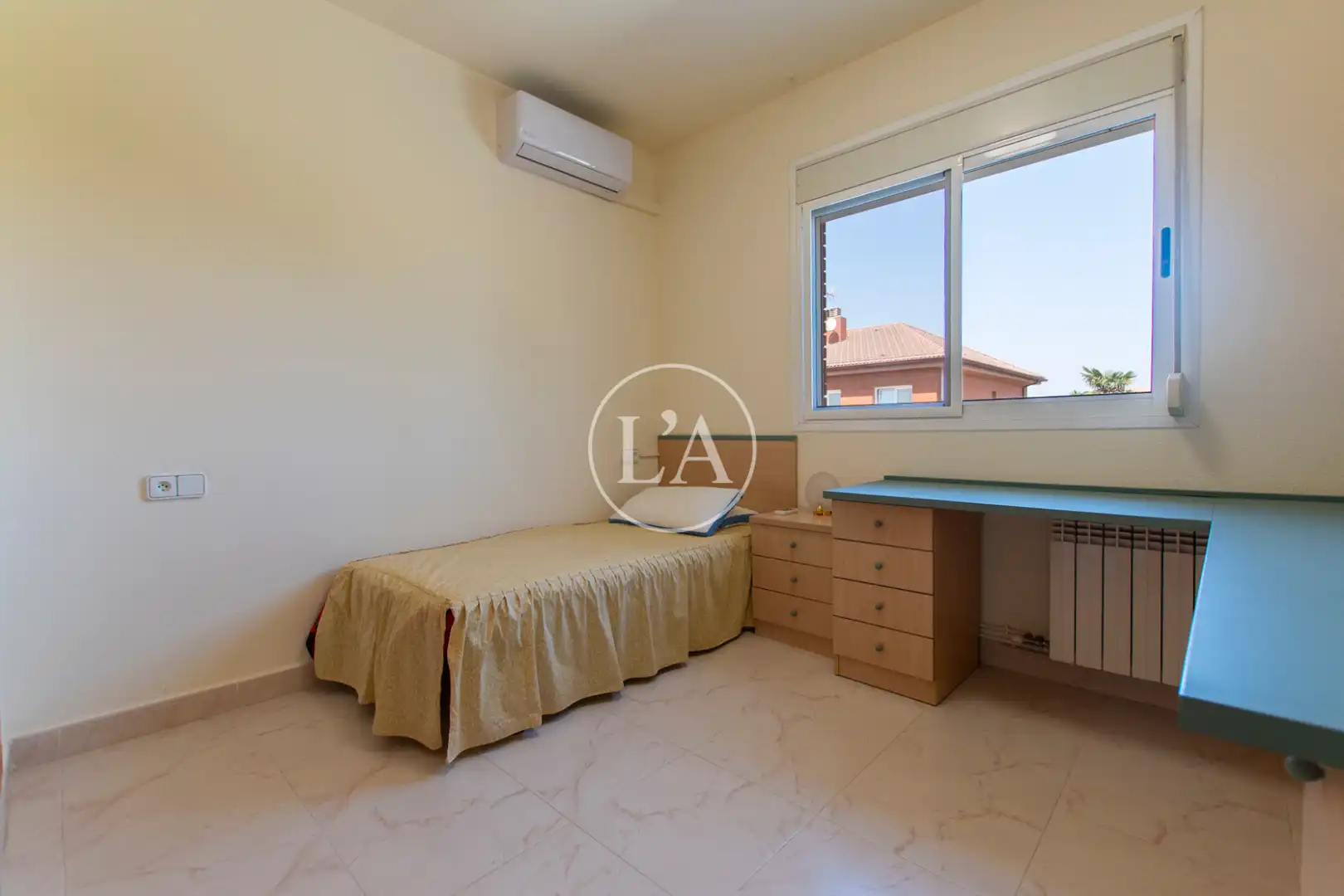 Semi-detached house with terrace for sale in Carrer d'Alexandre Galí, imagen 46