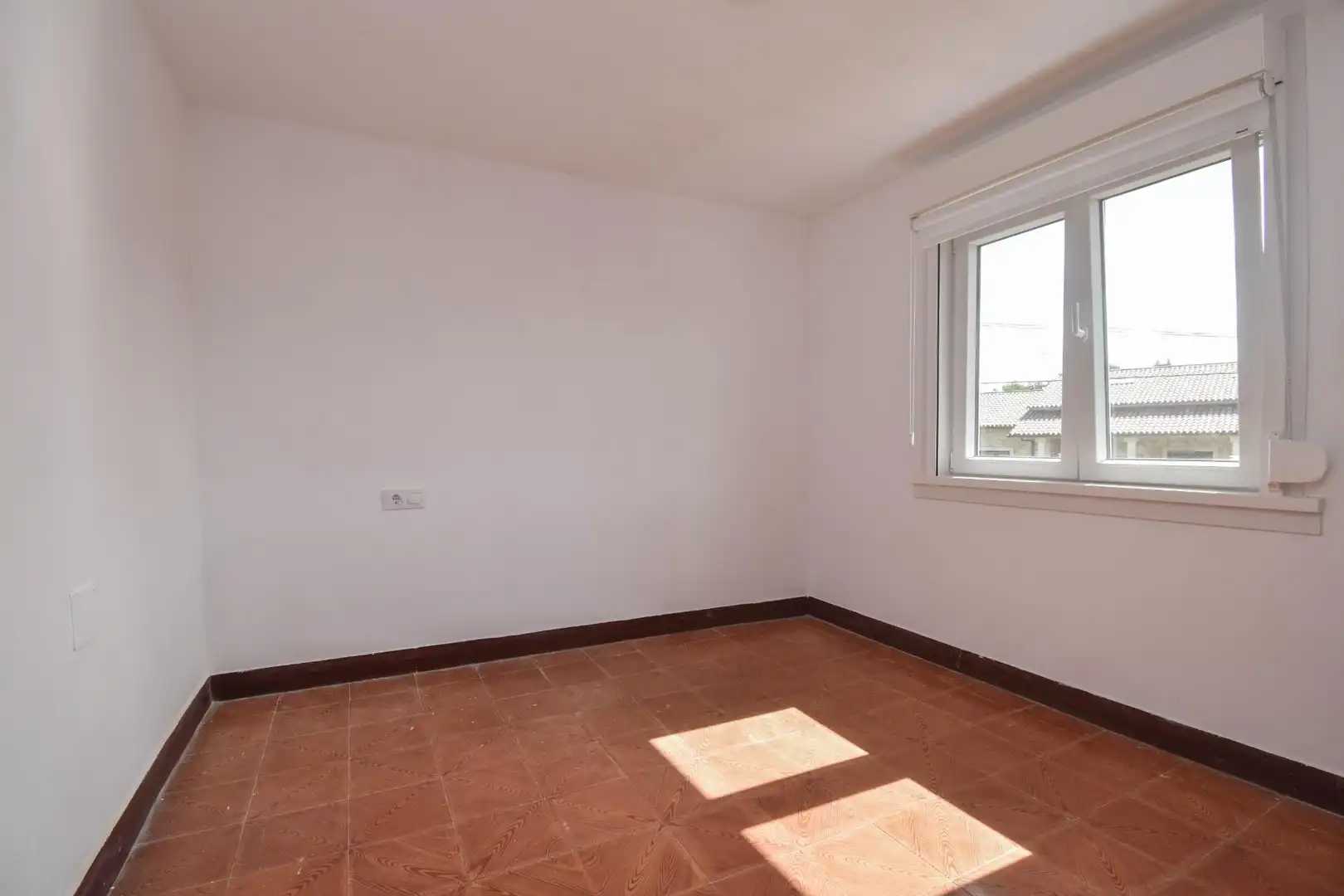 Dormitori de Casa o xalet de lloguer en Cambre  amb Calefacció, Jardí privat i Traster