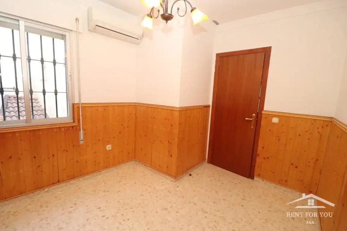 Schlafzimmer von Maisonette zur Miete in Coín mit Klimaanlage und Balkon