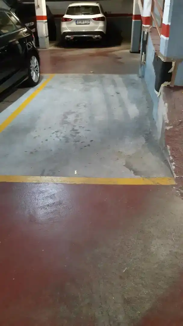 Parkplatz von Garage zum Verkauf in Barcelona