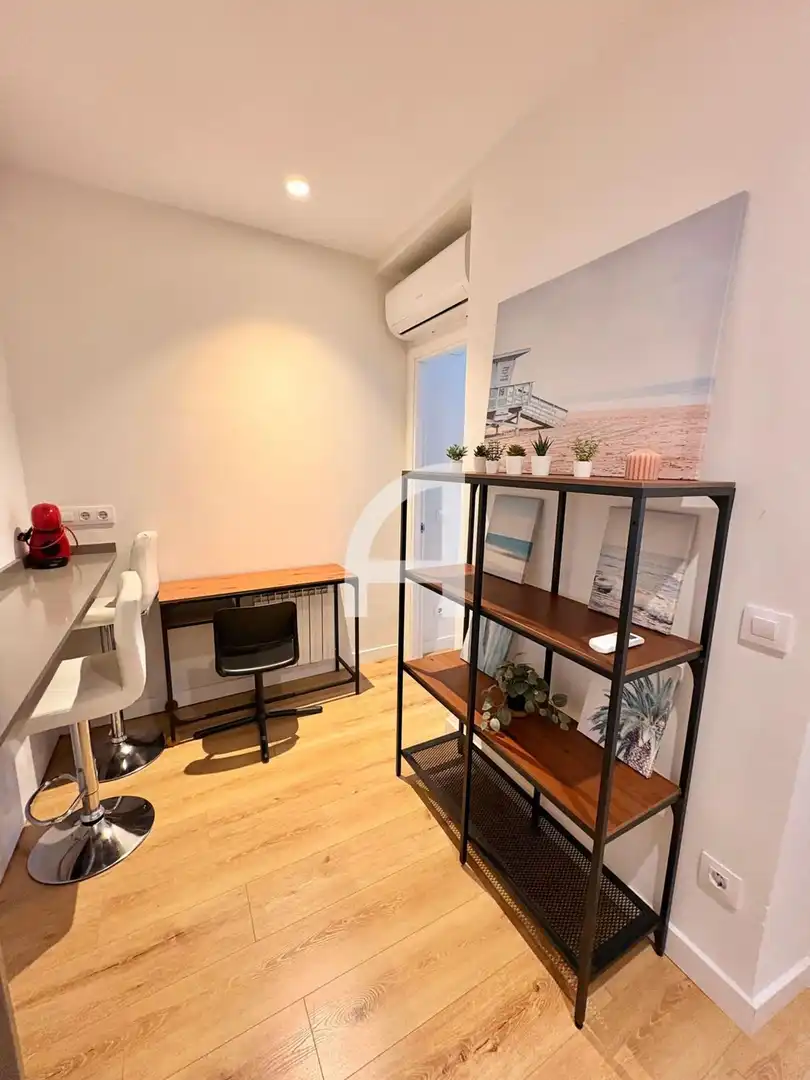 Habitación de Piso en venta en Madrid con Aire acondicionado y Calefacción