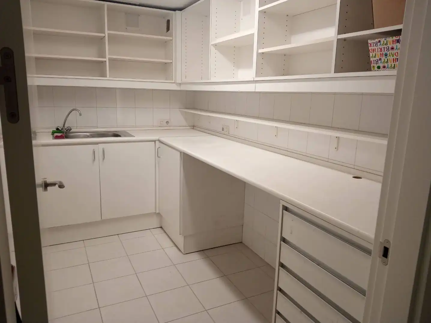 Cocina de Local de alquiler en  Logroño con Aire acondicionado y Amueblado