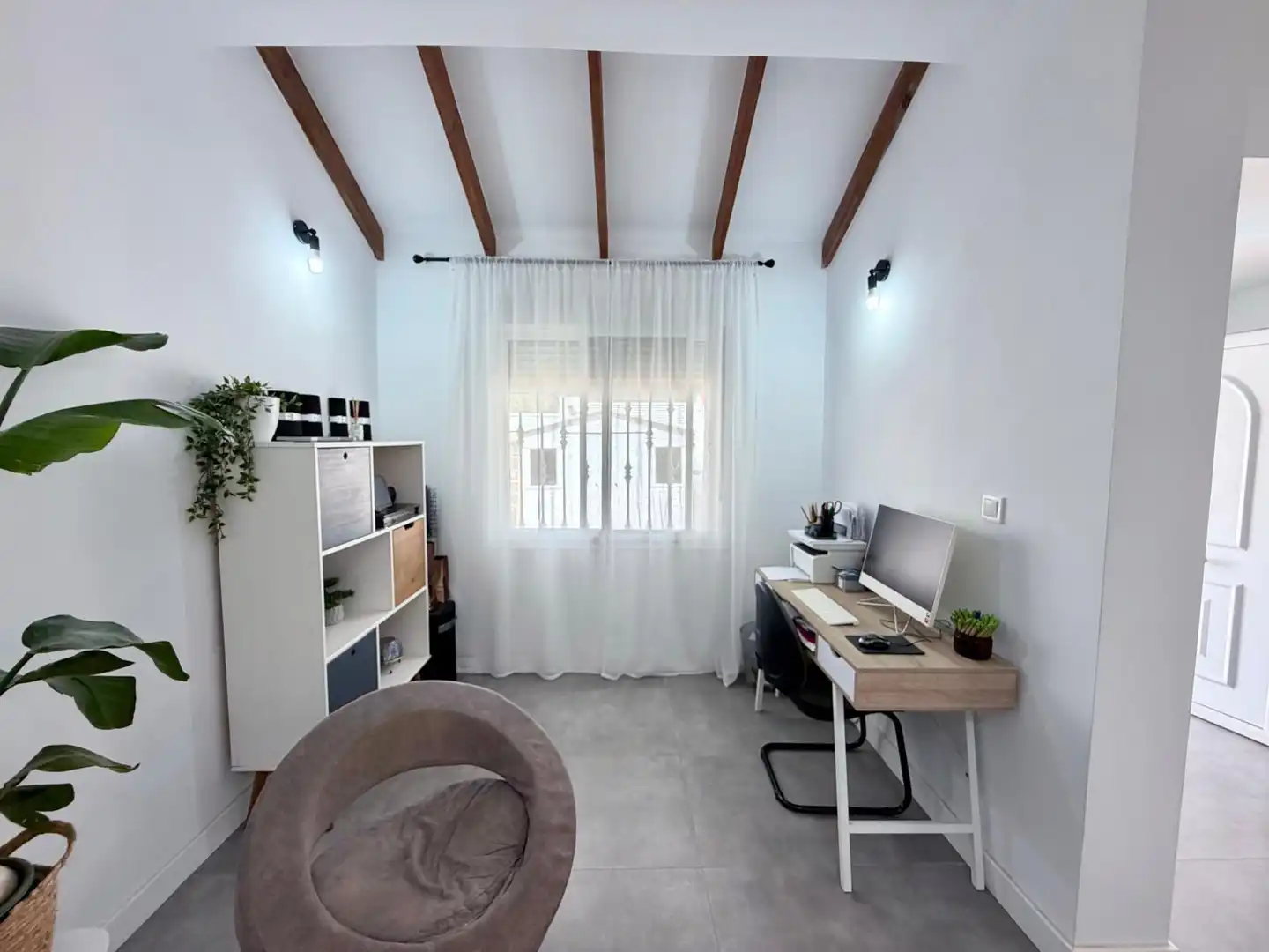 Sala de estar de Casa o chalet en venta en Roquetas de Mar con Aire acondicionado, Calefacción y Jardín privado
