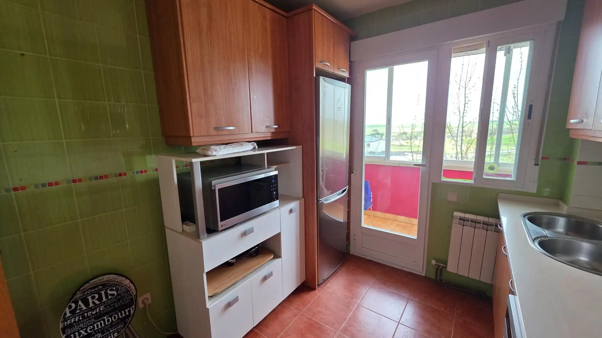 Cuina de Pis en venda en Valdeolmos-Alalpardo amb Aire condicionat, Jardí privat i Terrassa