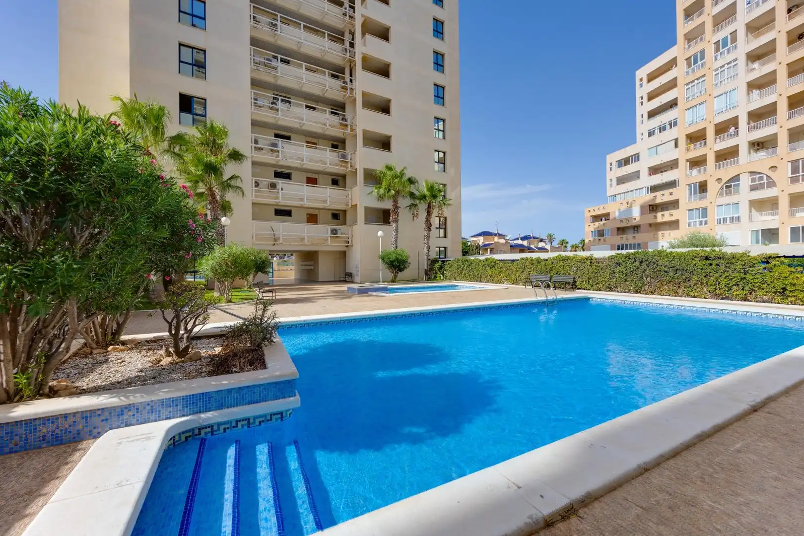 Penthouse mit Pool zum Verkauf in Playa del Acequión, Náufragos y Rocío del Mar, imagen 2