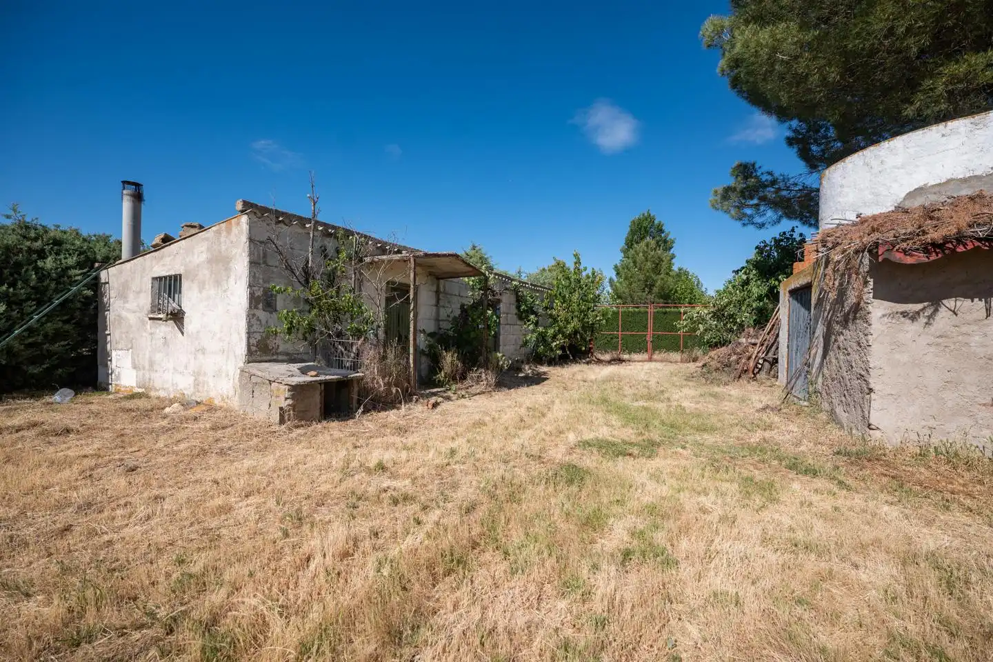 Country homes for sale in Gemuño  with Private garden, Terrace and Swimming Pool