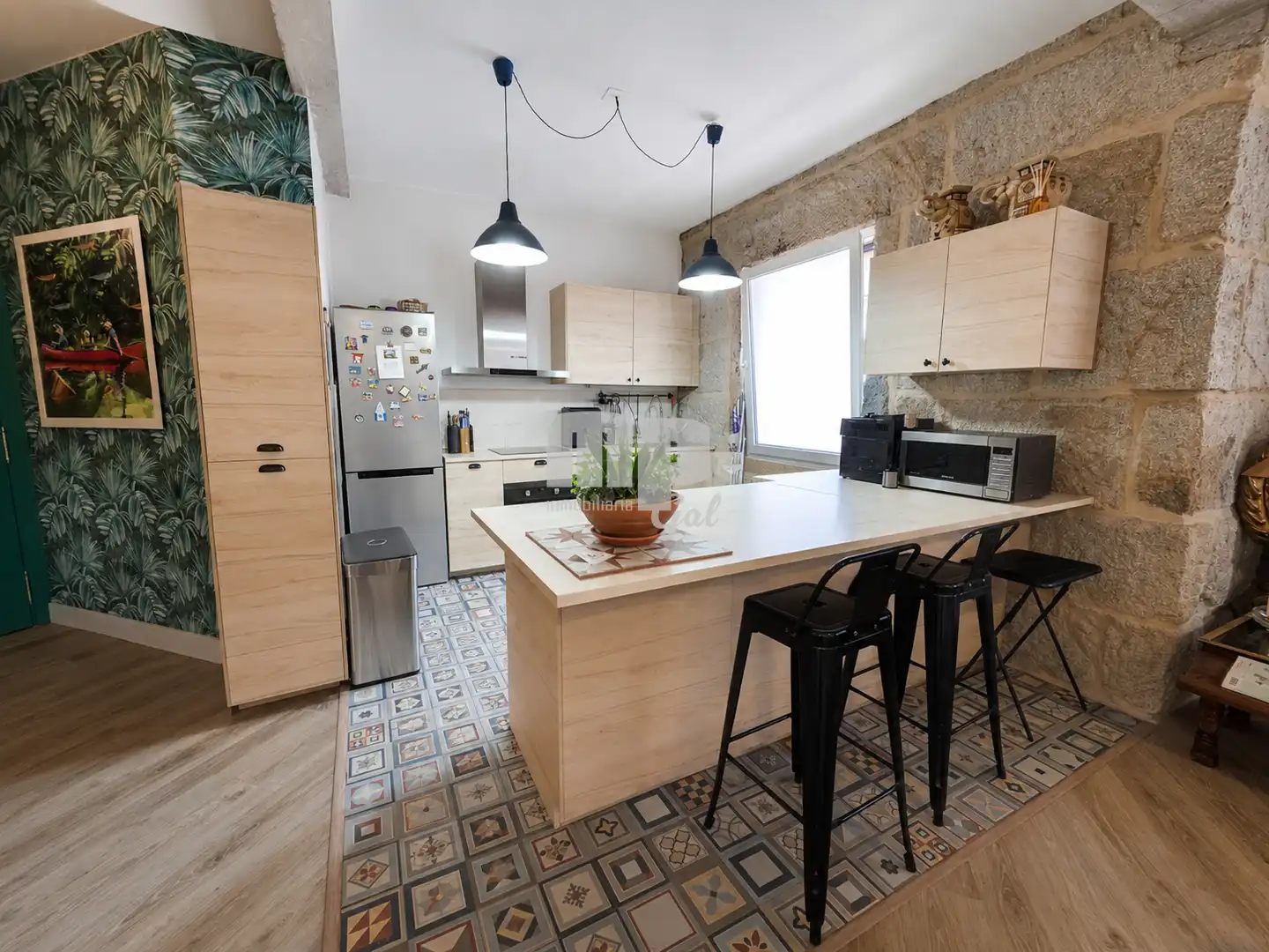 Cocina de Piso en venta en Vigo  con Calefacción, Terraza y Trastero