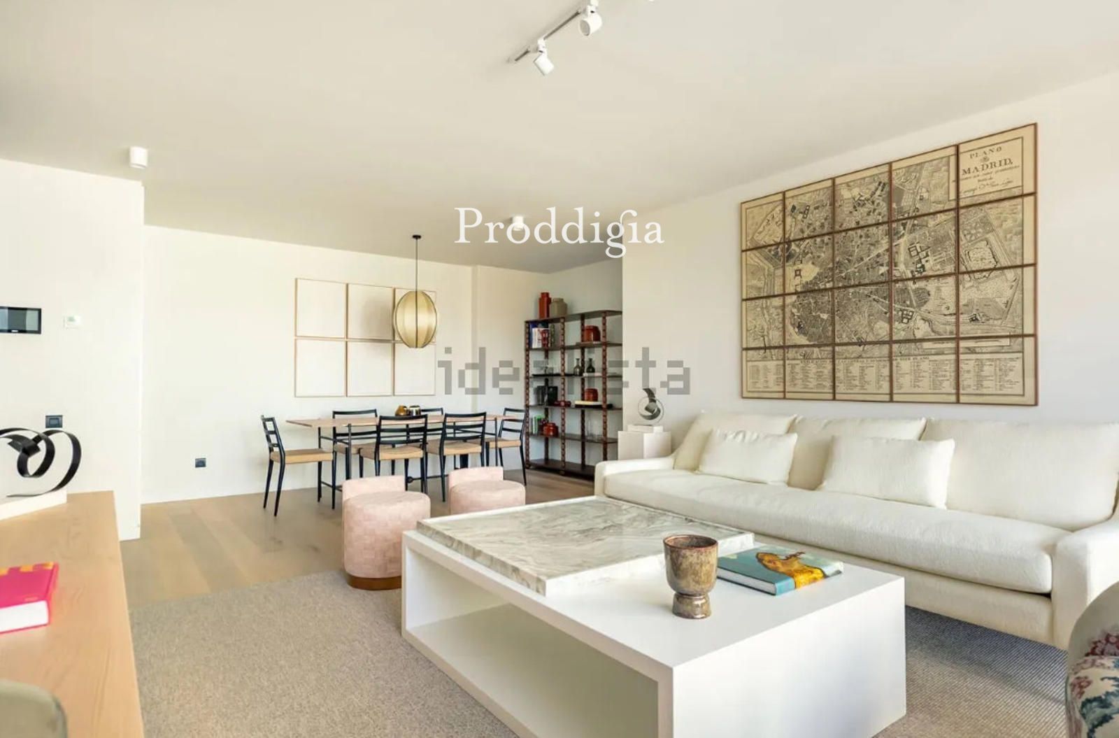 Living room of Flat for sale in  Barcelona Capital  with Air Conditioner, Terrace and Storage room