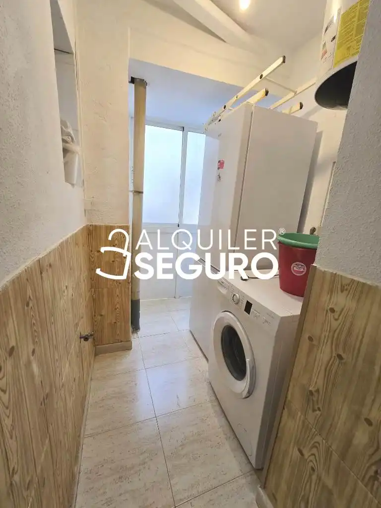 Habitación de Piso de alquiler en Alcalá de Henares con Calefacción