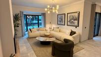 Living room of House or chalet for sale in Marbella  with Air Conditioner, Private garden and Terrace