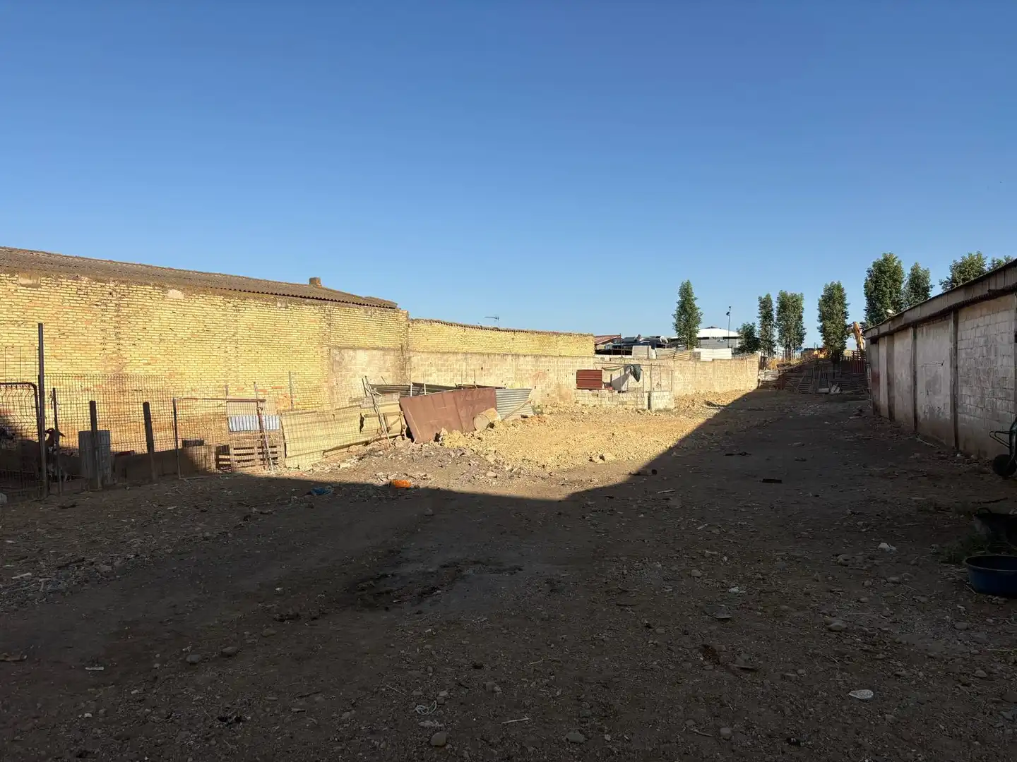 Terreny industrial en venda en Camas